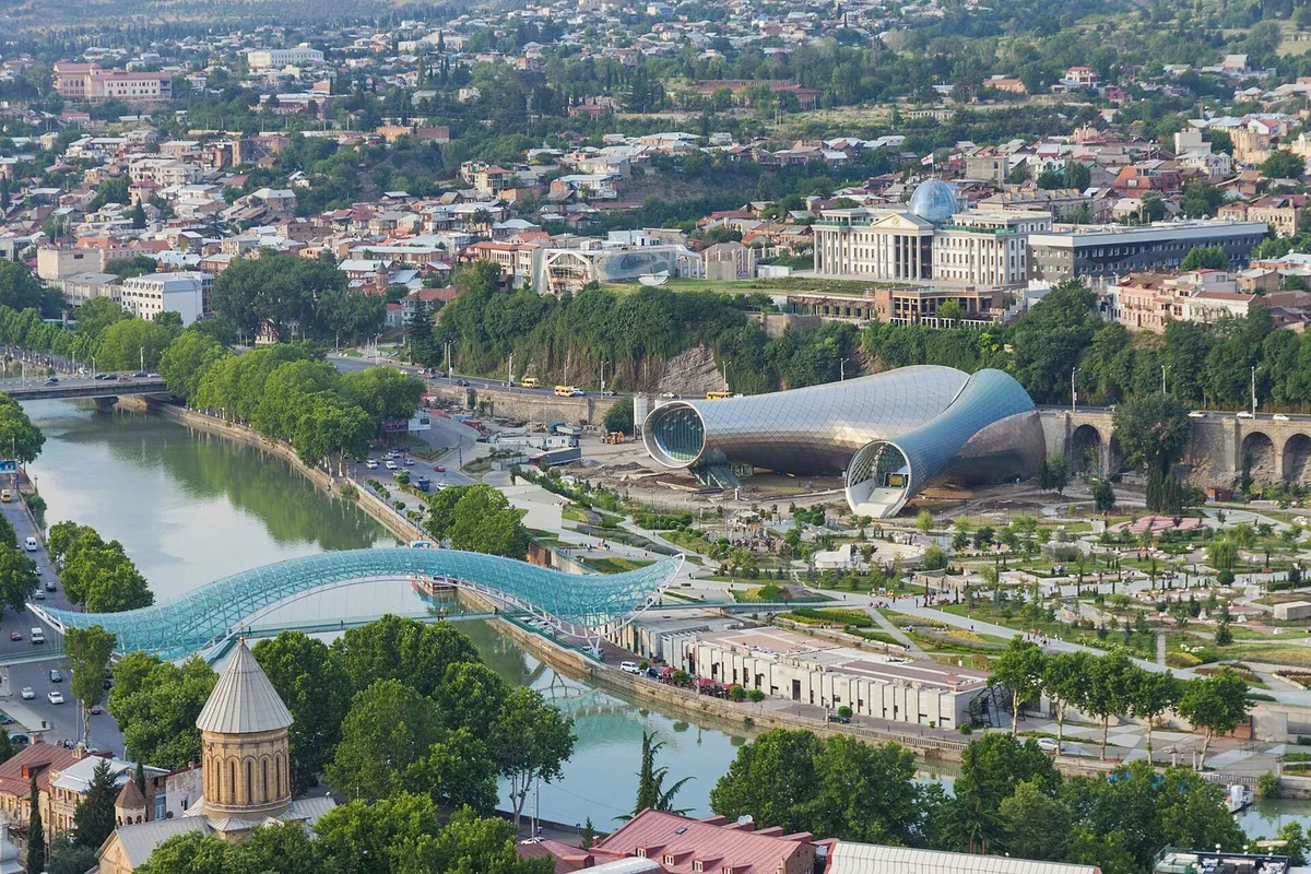 Тбілісі з фортеці Нарикала
